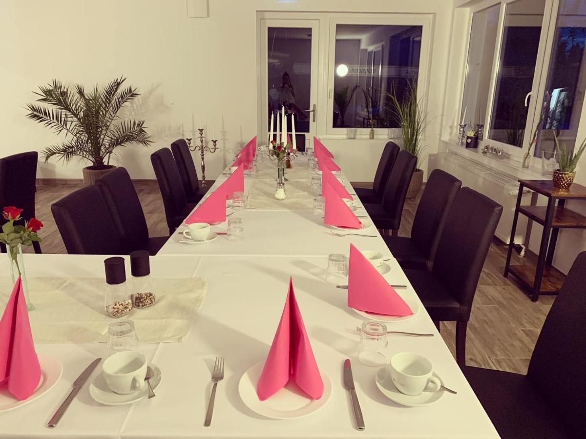 Hotel & Restaurant Rosenhof Bergen  Extérieur photo